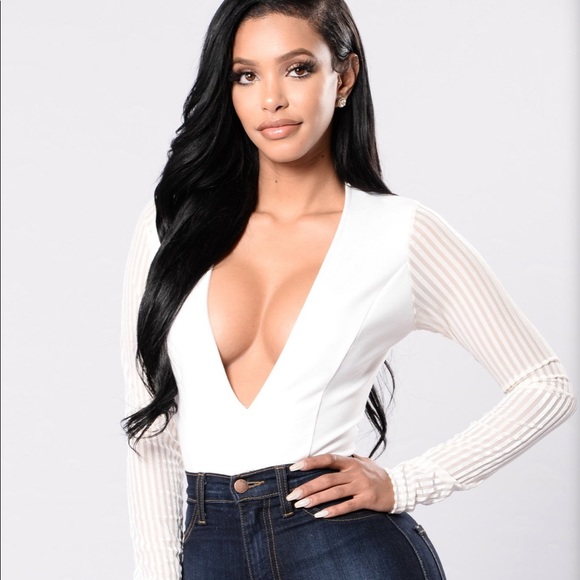 Fashion Nova Tops - ❄️Fashion Nova Party With Me Ivory Bodysuit XL